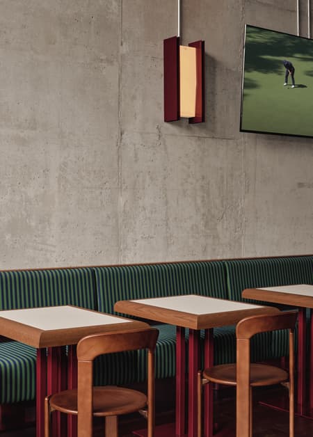 MUNI Indoor Golf Club